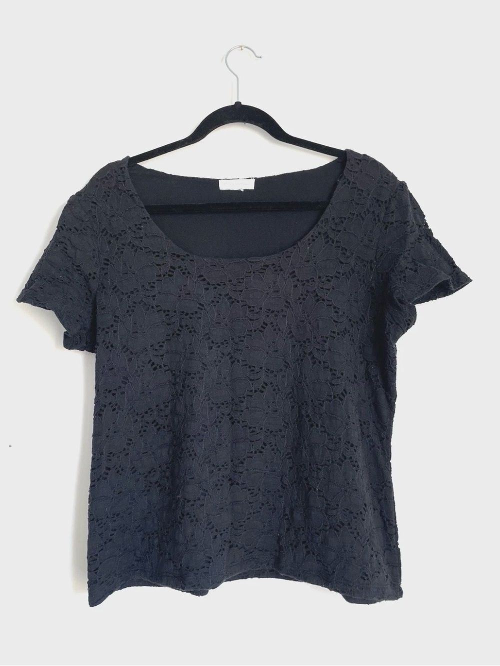 Black Eyelet Lace Crew Neck T Shirt Size L or XL Classic Basic Layering